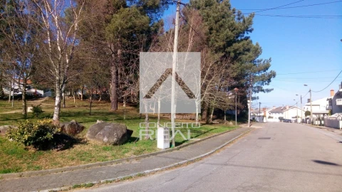 Terreno para Venda em Pedroso e Seixezelo