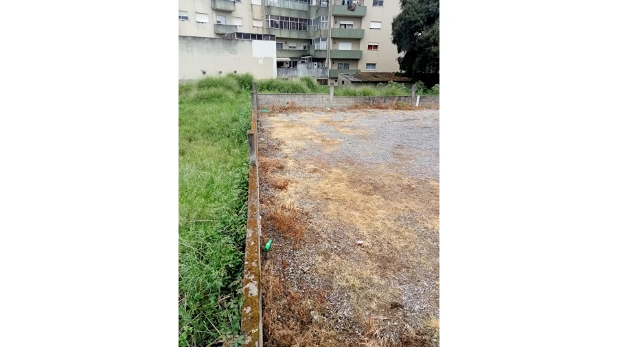 Terreno para Venda em Bougado (São Martinho e Santiago)
