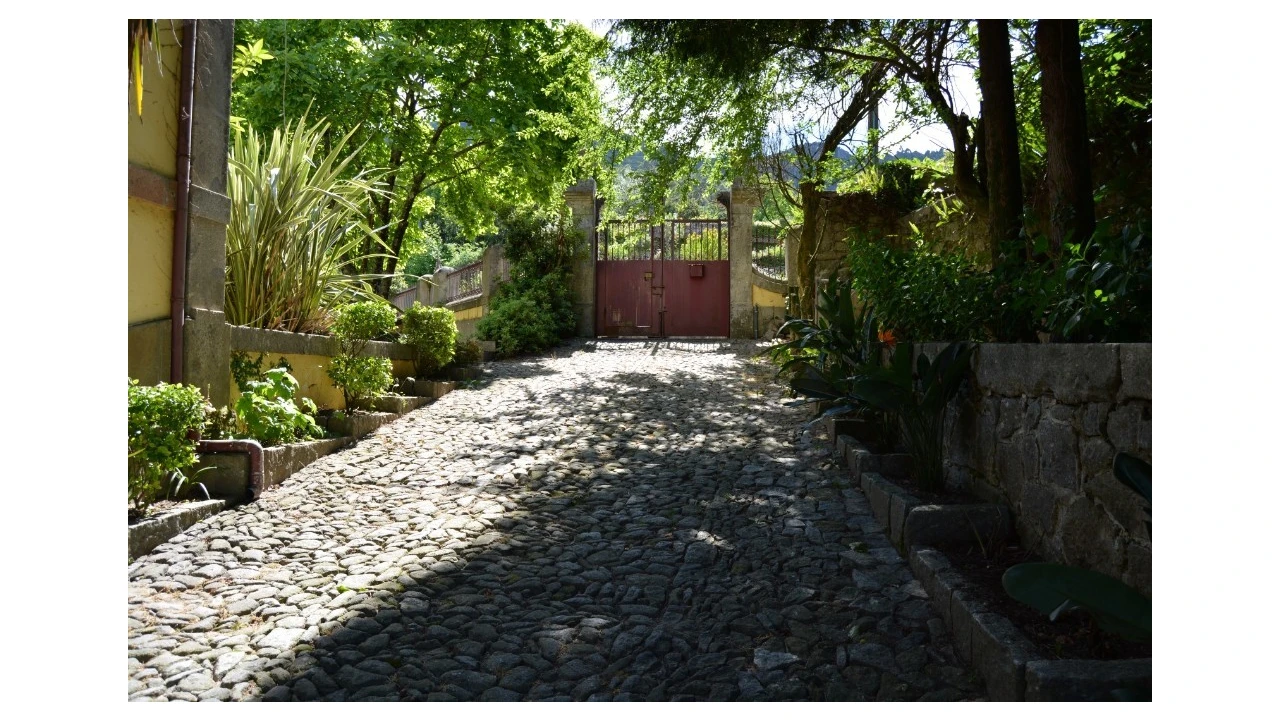 Quinta T5 para Venda em Caldelas, Sequeiros e Paranhos Foto 48