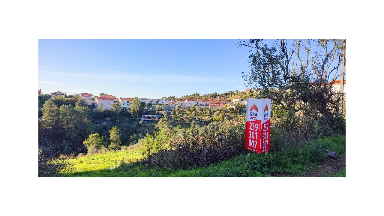 Terreno para Venda em Lorvão Foto 3