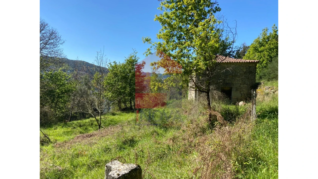 Moradia para Venda em Valbom (São Pedro), Passô e Valbom (São Martinho) Foto 16