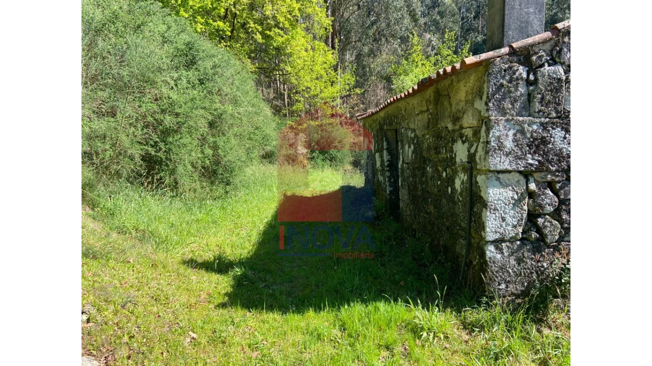 Moradia para Venda em Valbom (São Pedro), Passô e Valbom (São Martinho) Foto 11