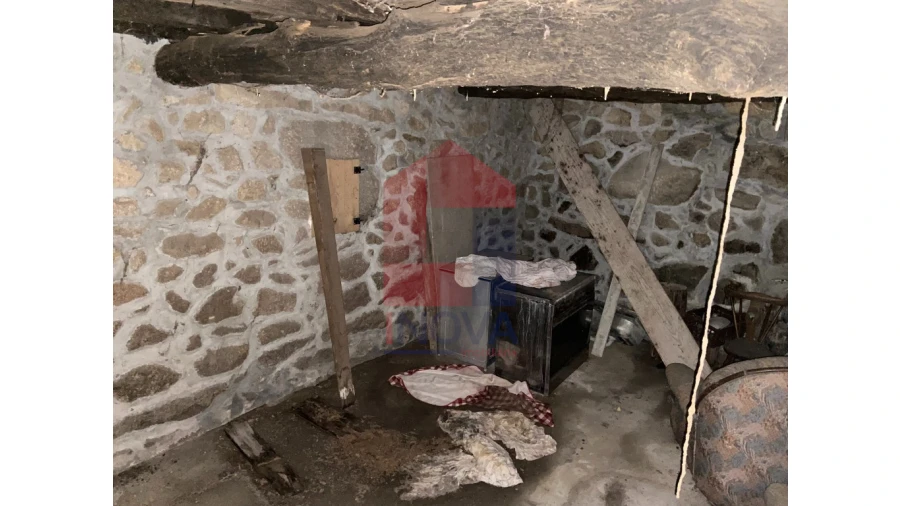 Moradia para Venda em Valbom (São Pedro), Passô e Valbom (São Martinho) Foto 9