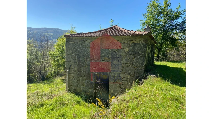 Moradia para Venda em Valbom (São Pedro), Passô e Valbom (São Martinho) Foto 1