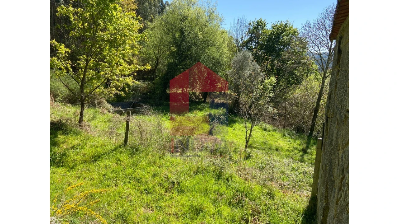 Moradia para Venda em Valbom (São Pedro), Passô e Valbom (São Martinho) Foto 14