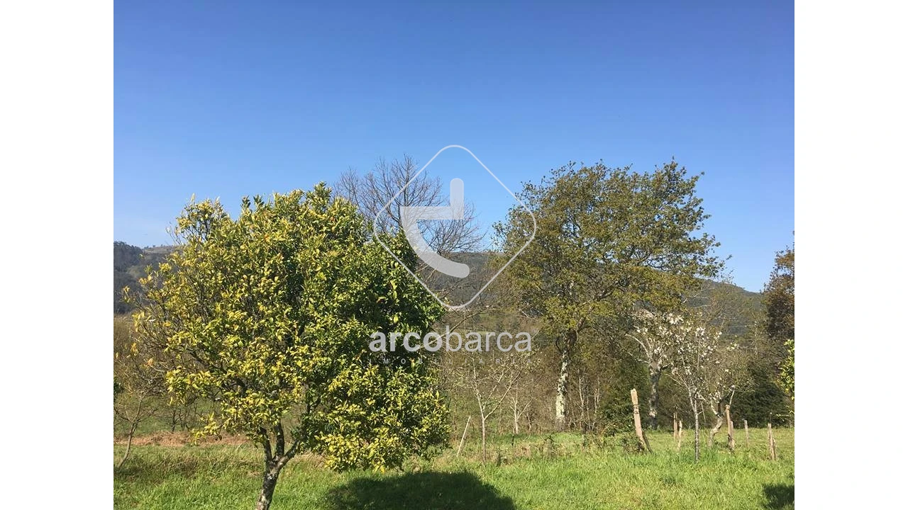 Terreno para Venda em Candemil e Gondar Foto 1