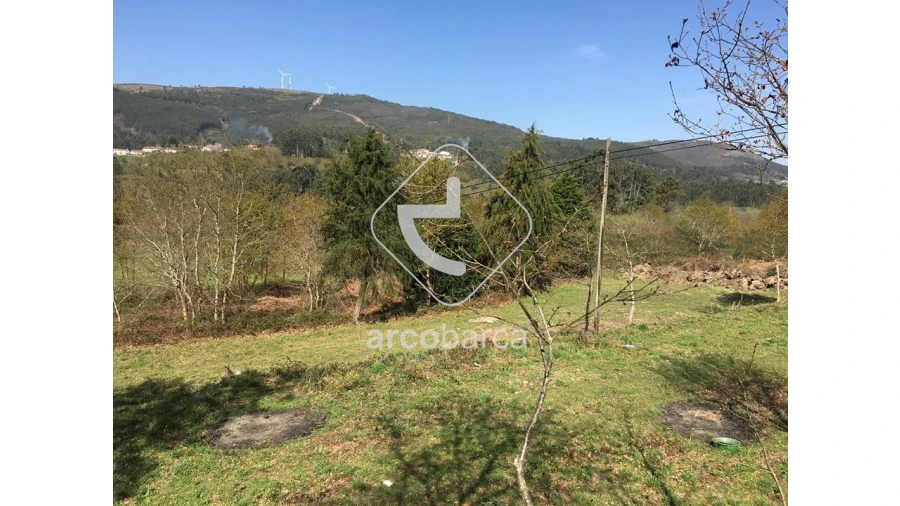 Terreno para Venda em Candemil e Gondar Foto 8