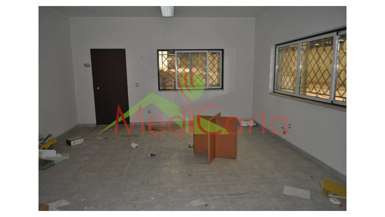 Armazém para Venda em Pontevel Foto 21