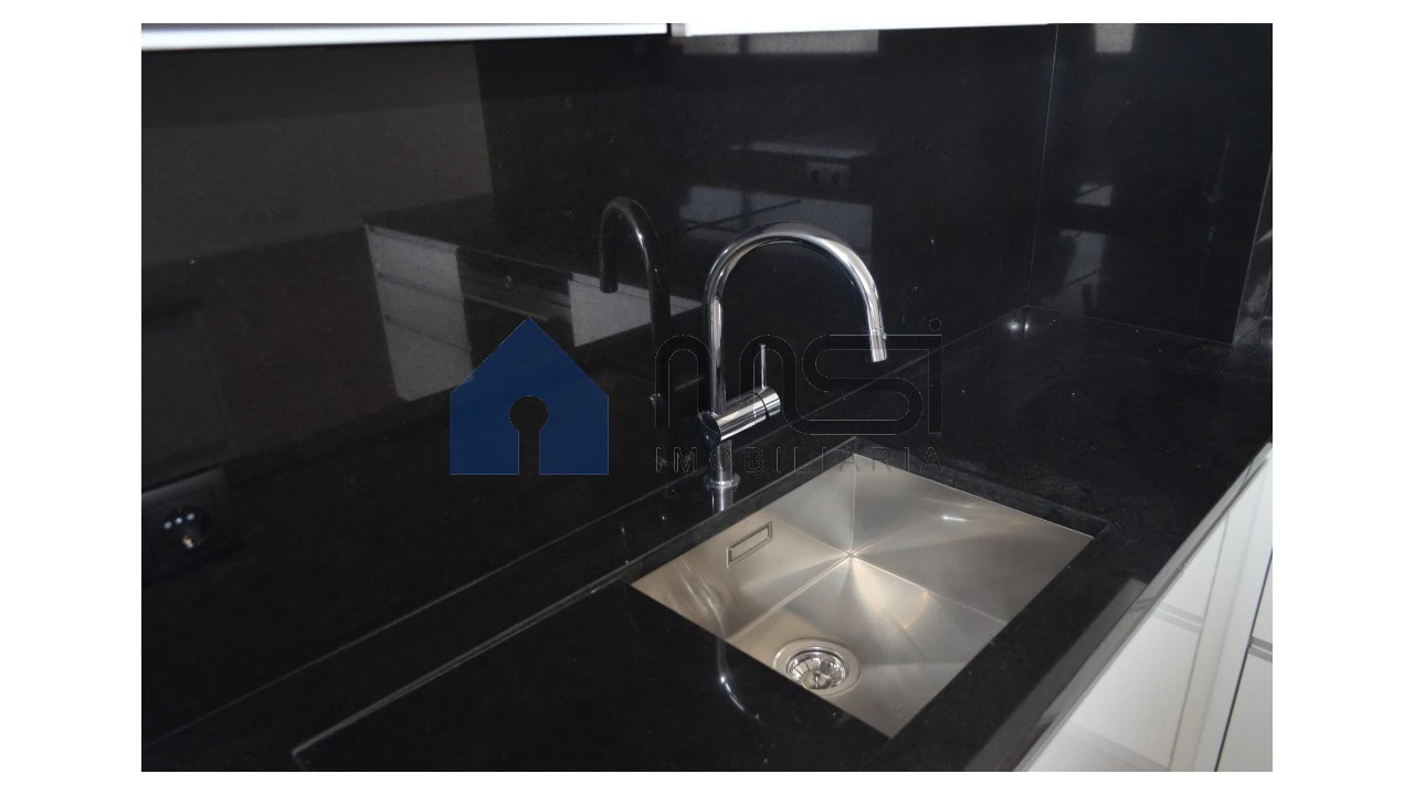 Apartamento T4 para Venda em Matosinhos e Leça da Palmeira Foto 2