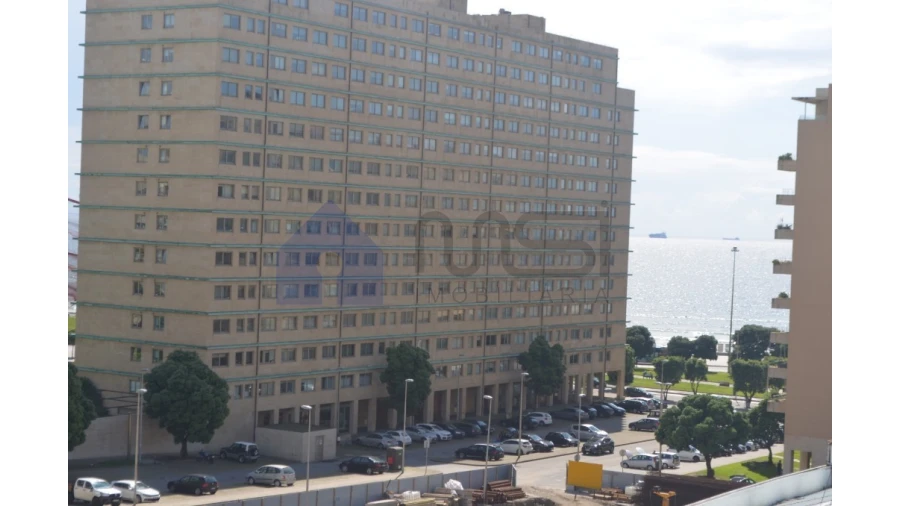 Apartamento T4 para Venda em Matosinhos e Leça da Palmeira Foto 14