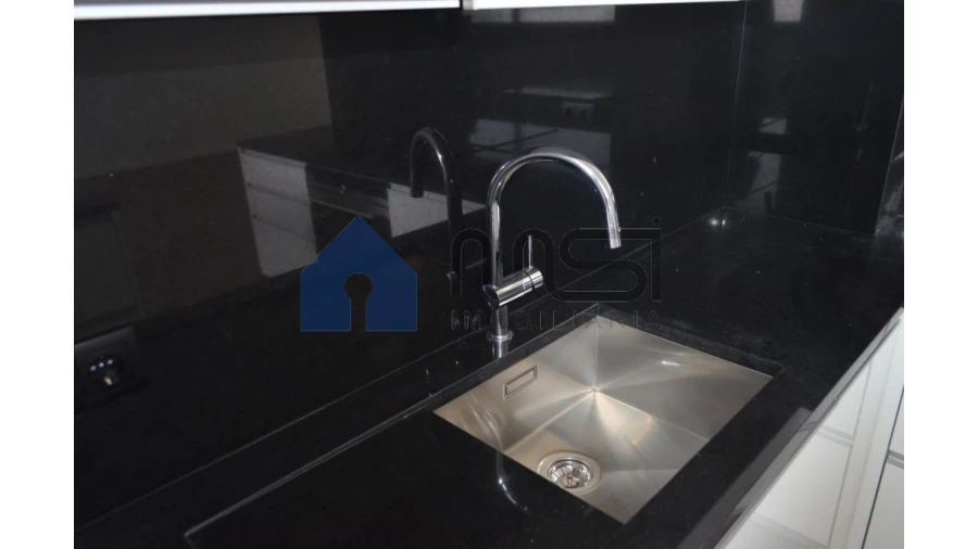 Apartamento T4 para Venda em Matosinhos e Leça da Palmeira Foto 2