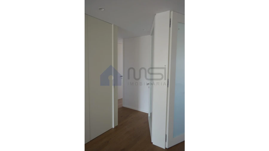 Apartamento T4 para Venda em Matosinhos e Leça da Palmeira Foto 6