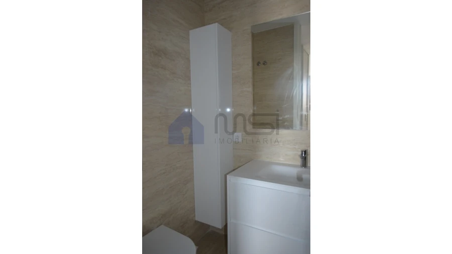 Apartamento T4 para Venda em Matosinhos e Leça da Palmeira Foto 10