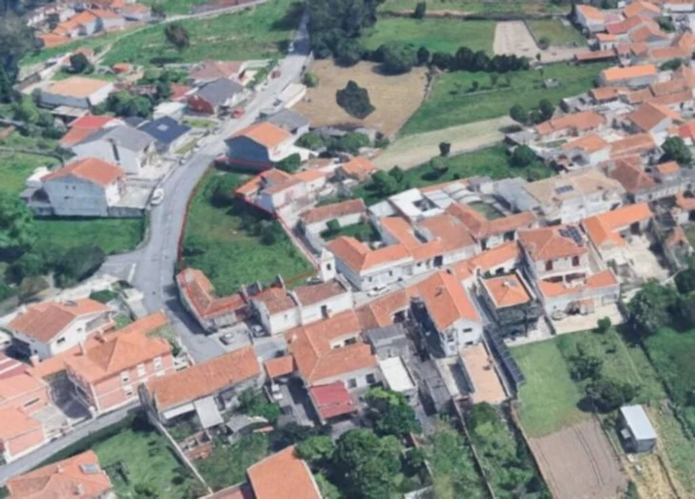Terreno para Venda em Esgueira Foto 3