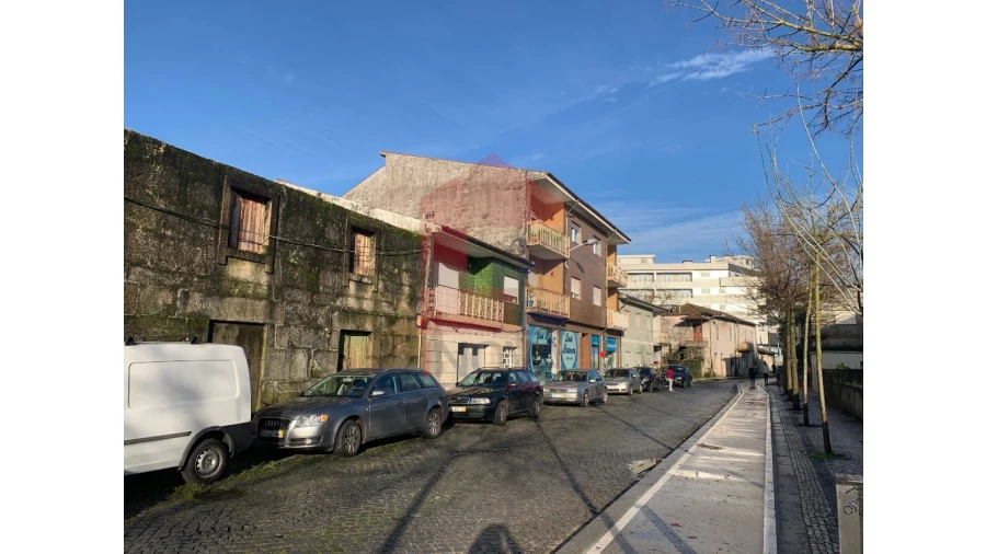 Moradia para Venda em Vila Verde e Barbudo Foto 2