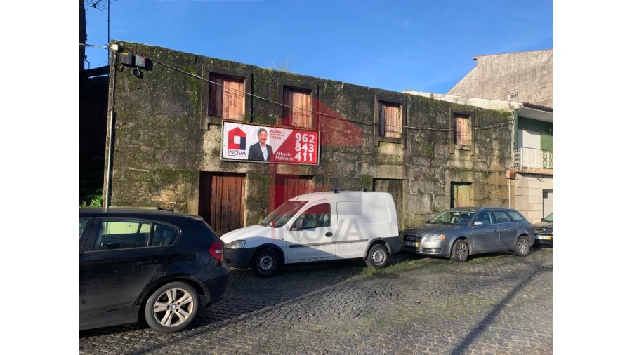 Moradia para Venda em Vila Verde e Barbudo