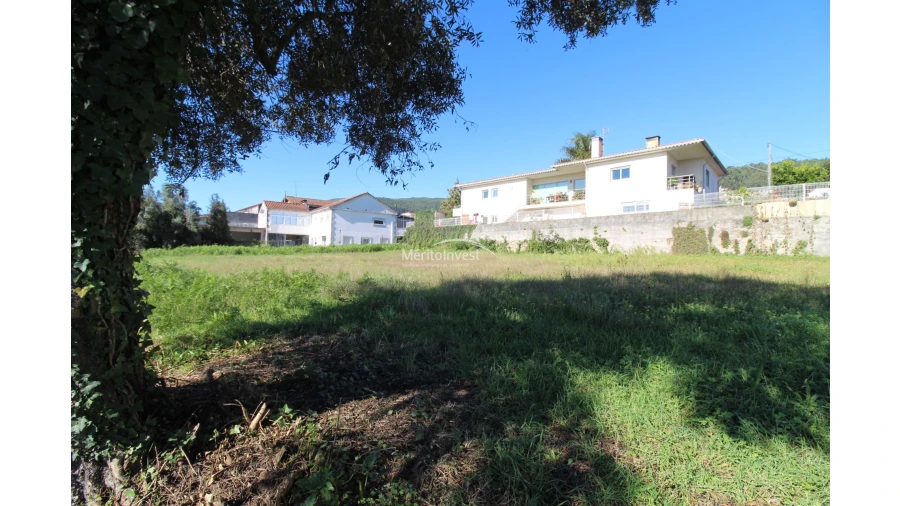 Terreno para Venda em Carapeços Foto 4