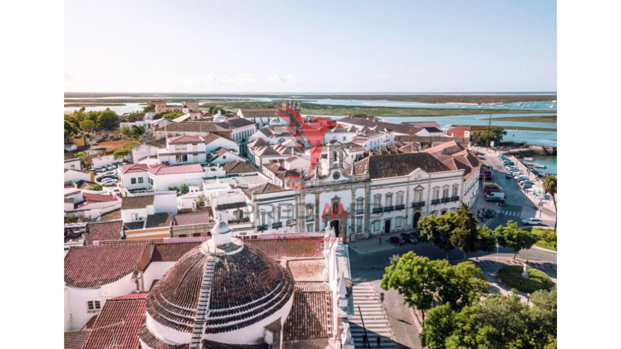 Terreno para Venda em Olhão Foto 3