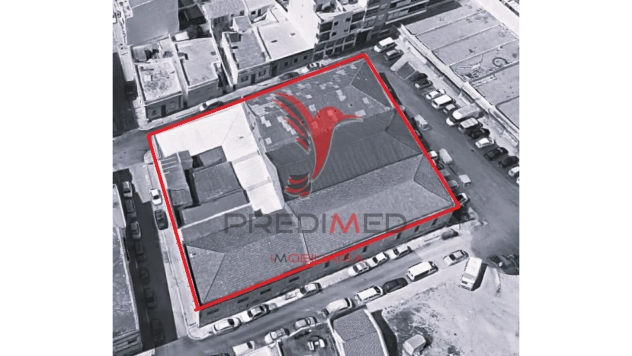 Terreno para Venda em Olhão Foto 1