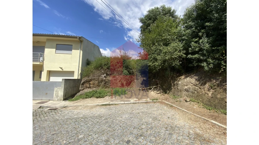 Terreno para Venda em Celeirós, Aveleda e Vimieiro Foto 1