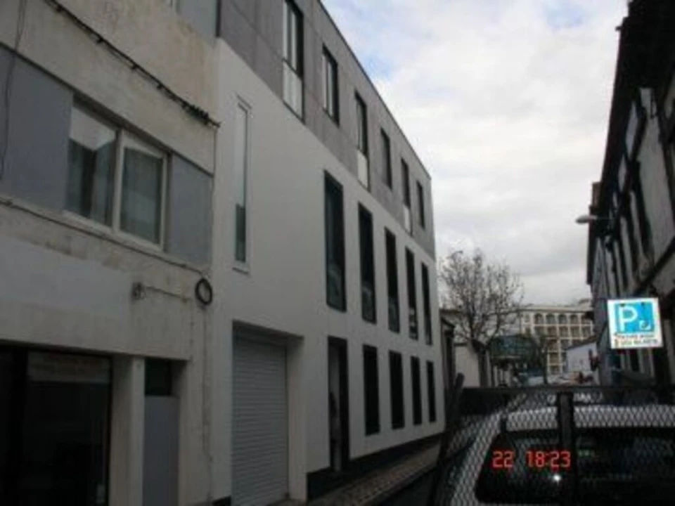 Moradia T3 para Venda em Ponta Delgada (São Pedro) Foto 2