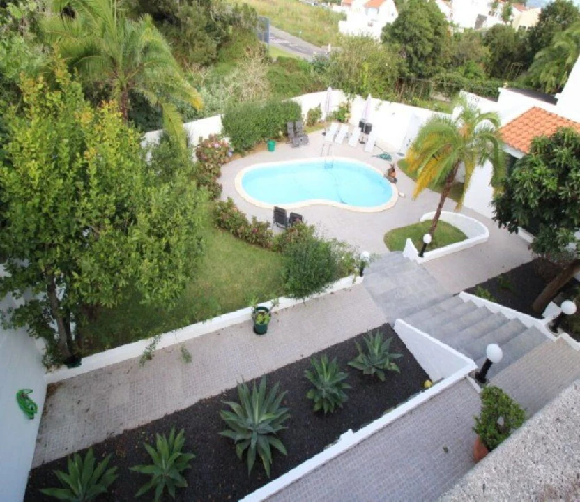 Moradia T4 para Venda em Rosto do Cão (Livramento) Foto 29