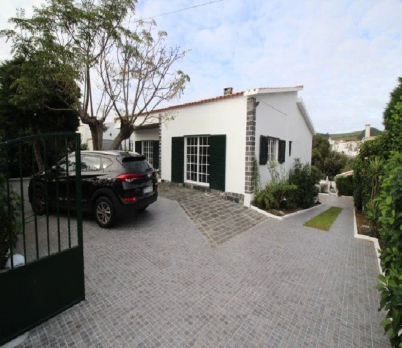 Moradia T4 para Venda em Rosto do Cão (Livramento) Foto 38