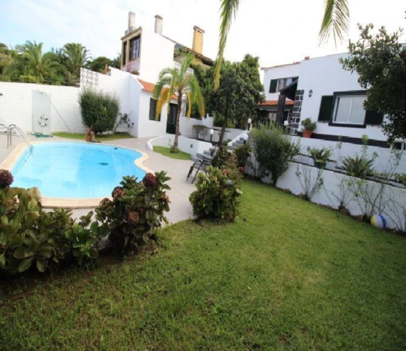 Moradia T4 para Venda em Rosto do Cão (Livramento) Foto 35