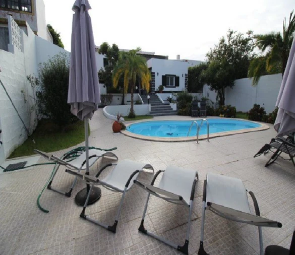 Moradia T4 para Venda em Rosto do Cão (Livramento) Foto 36