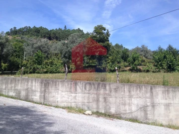 Terreno para Venda em Sande, Vilarinho, Barros e Gomide