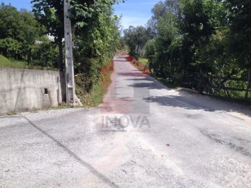 Terreno para Venda em Sande, Vilarinho, Barros e Gomide