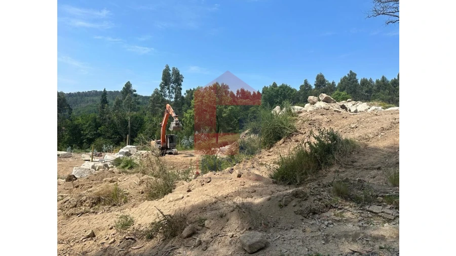 Terreno para Venda em Escariz (São Mamede) e Escariz (São Martinho) Foto 4