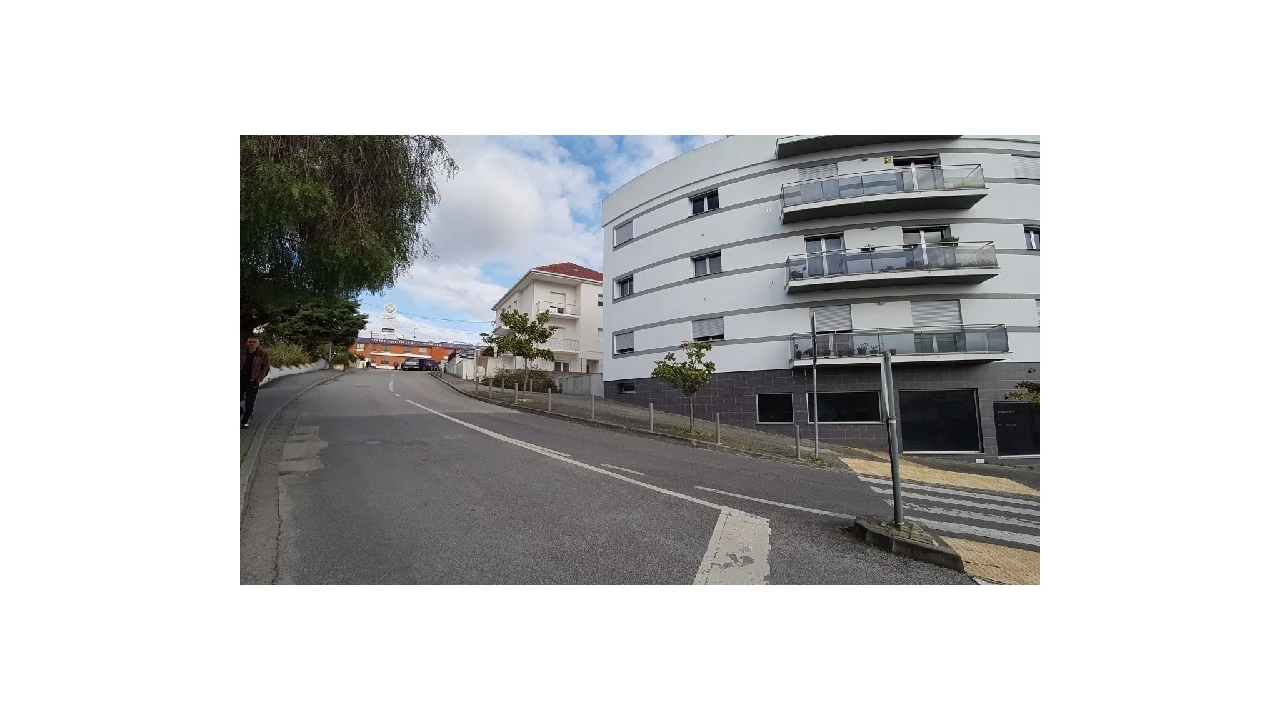 Loja para Venda em Leiria, Pousos, Barreira e Cortes Foto 18