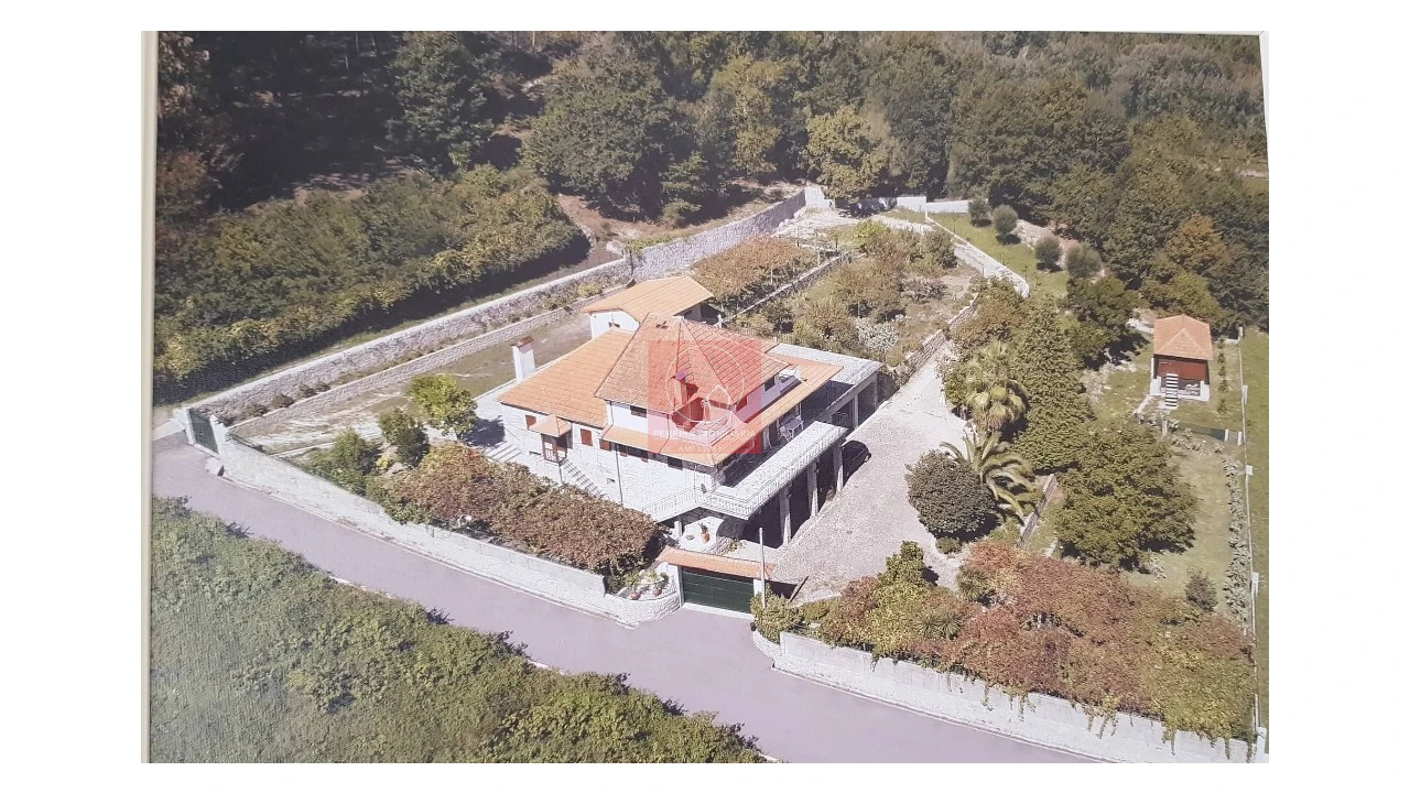 Moradia T5 para Venda em São Jorge e Ermelo Foto 24