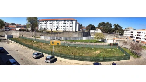 Terreno para Venda em Campanhã