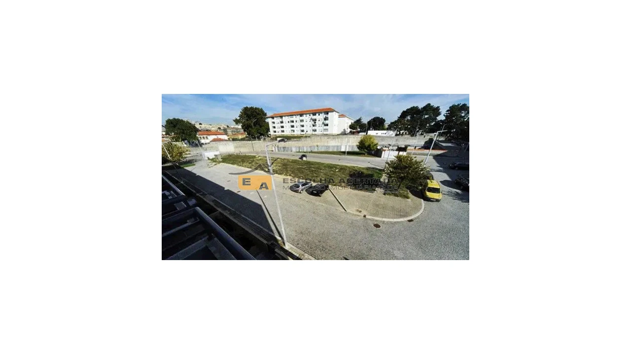 Terreno para Venda em Campanhã Foto 1