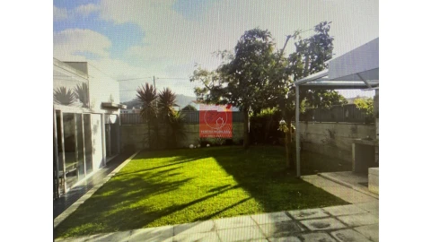 Moradia T6 para Venda em Antas