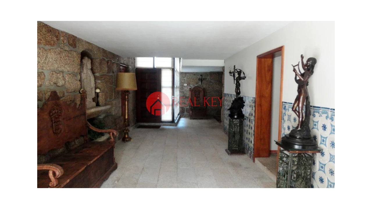 Moradia T6 para Venda em Gondar Foto 16