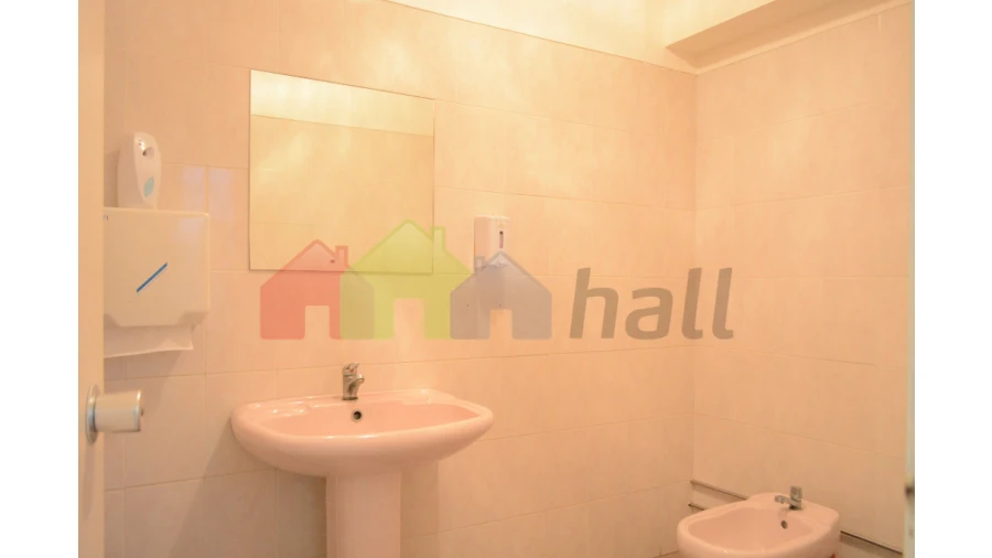 Loja para Venda em Beja (Santiago Maior e São João Baptista) Foto 12