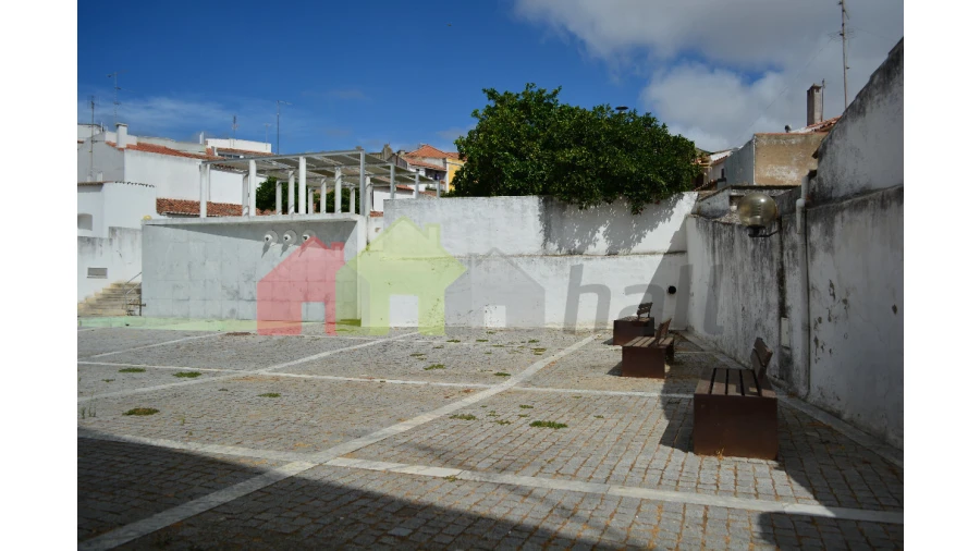 Loja para Venda em Beja (Santiago Maior e São João Baptista) Foto 18