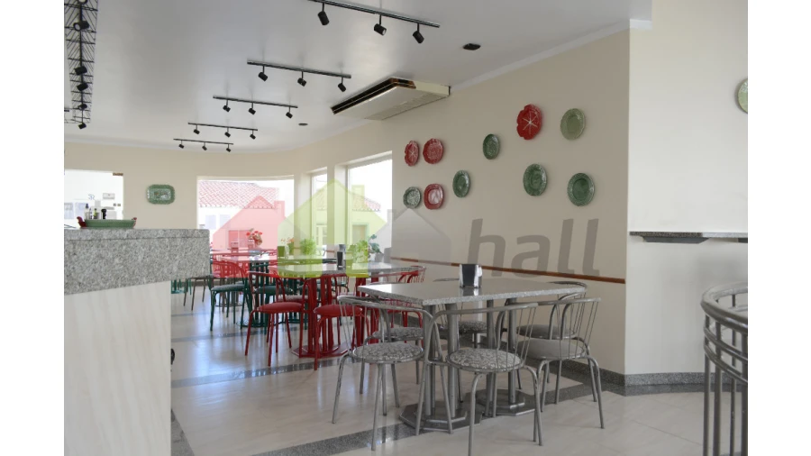 Loja para Venda em Beja (Santiago Maior e São João Baptista) Foto 1