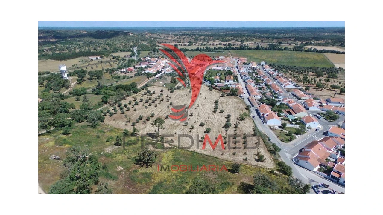 Terreno para Venda em São Domingos e Vale de Água Foto 4