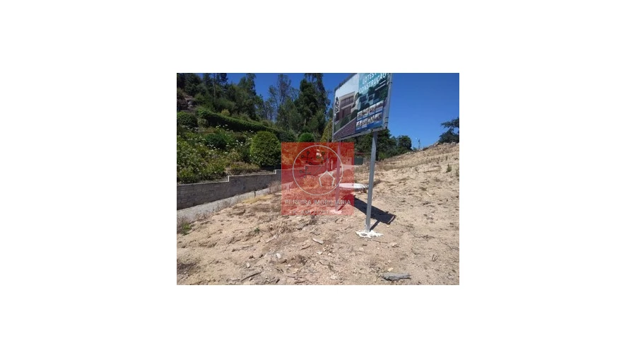 Terreno para Venda em Palmeira de Faro e Curvos Foto 1