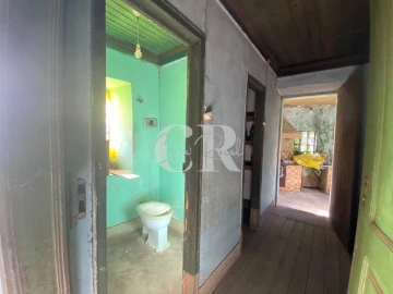 Moradia T5 para Venda em Castanheira de Pêra e Coentral