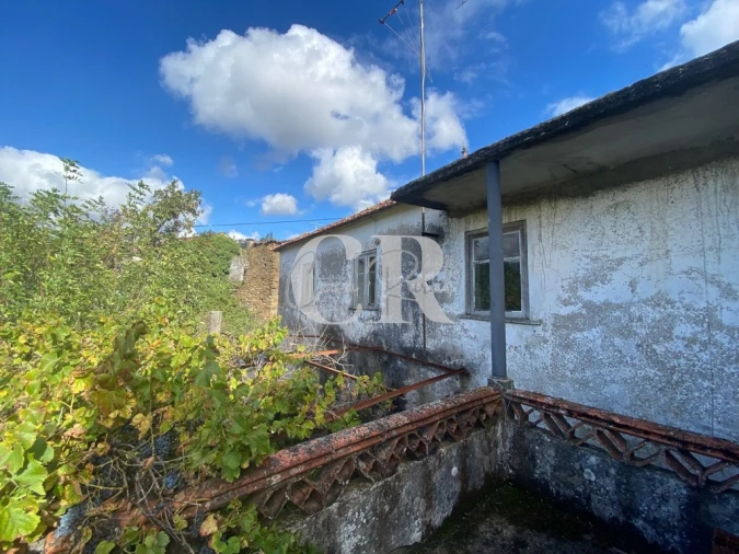 Moradia T5 para Venda em Castanheira de Pêra e Coentral Foto 31