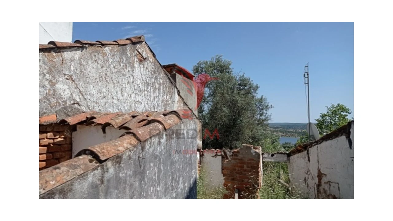 Moradia T2 para Venda em Montargil Foto 6