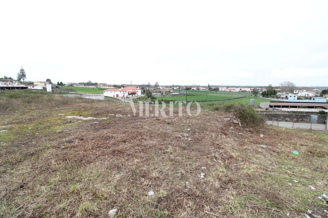 Terreno para Venda em Guilhabreu Foto 2