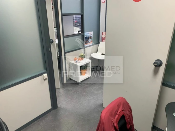 Loja para Venda em Azeitão (São Lourenço e São Simão) Foto 18