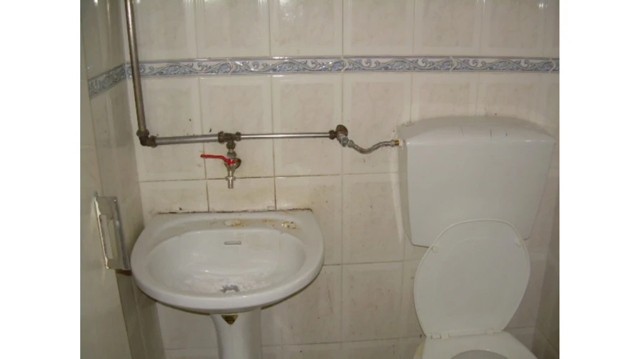 Loja para Venda em Almada, Cova da Piedade, Pragal e Cacilhas Foto 5