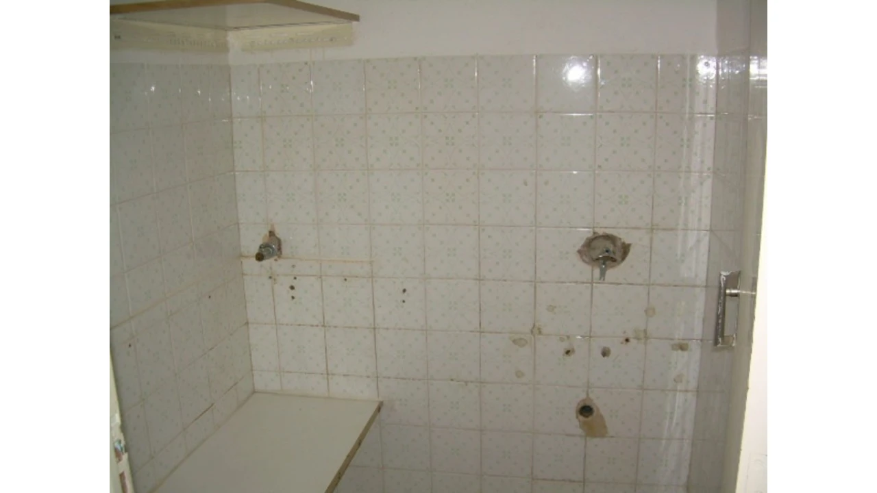 Loja para Venda em Almada, Cova da Piedade, Pragal e Cacilhas Foto 6